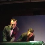 Frankie suona il Fender Rhodes durante il concerto della Charanga Moderna